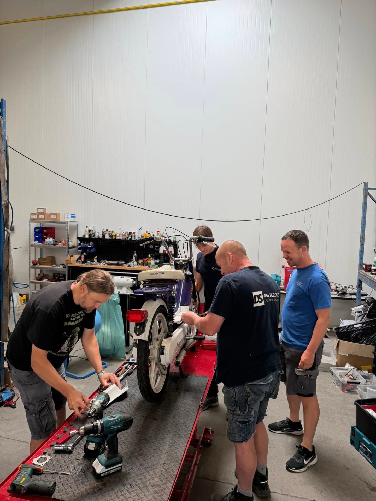 Praktische opleiding onderhoud Honda Camino